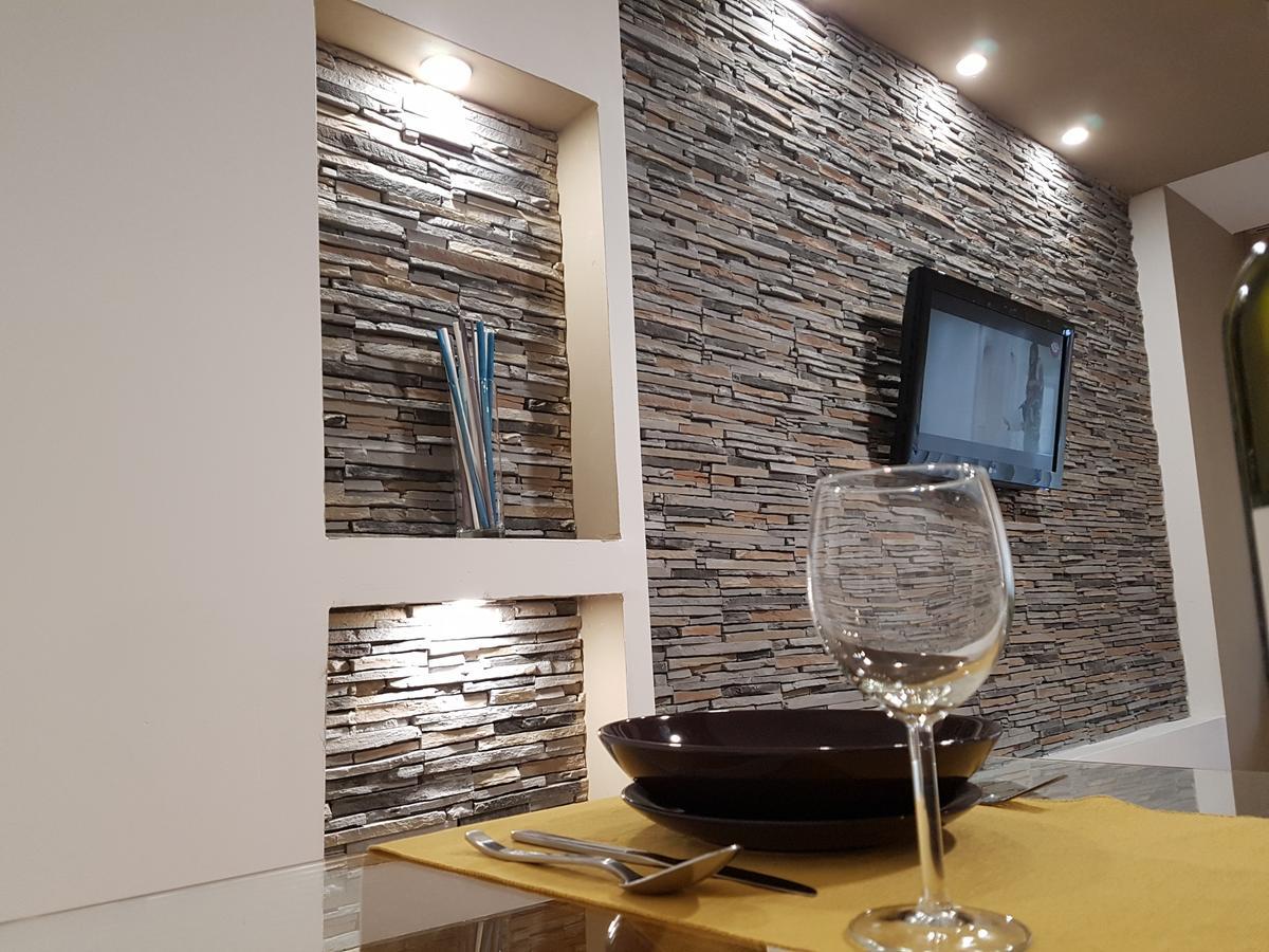 Woodstone Apartment Ploiesti Exterior photo